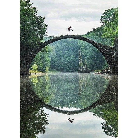 Mirror Bridge (50 x 70)